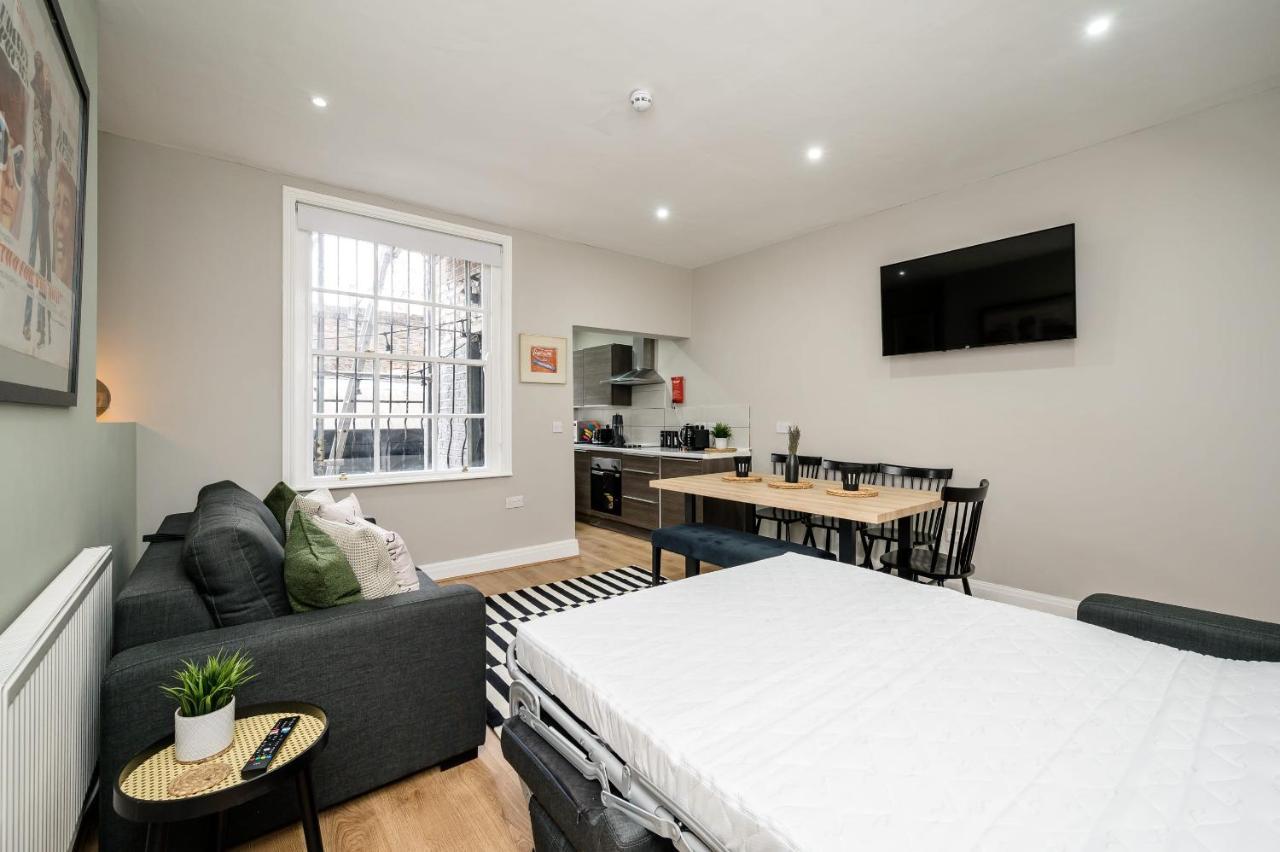 Host & Stay - Stunning Georgian Multi-Unit Townhouse Apartment Liverpool Exterior photo